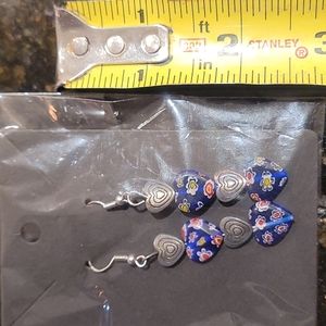 ** 3/$5 ** Earrings, pierced dangle blue/flowers